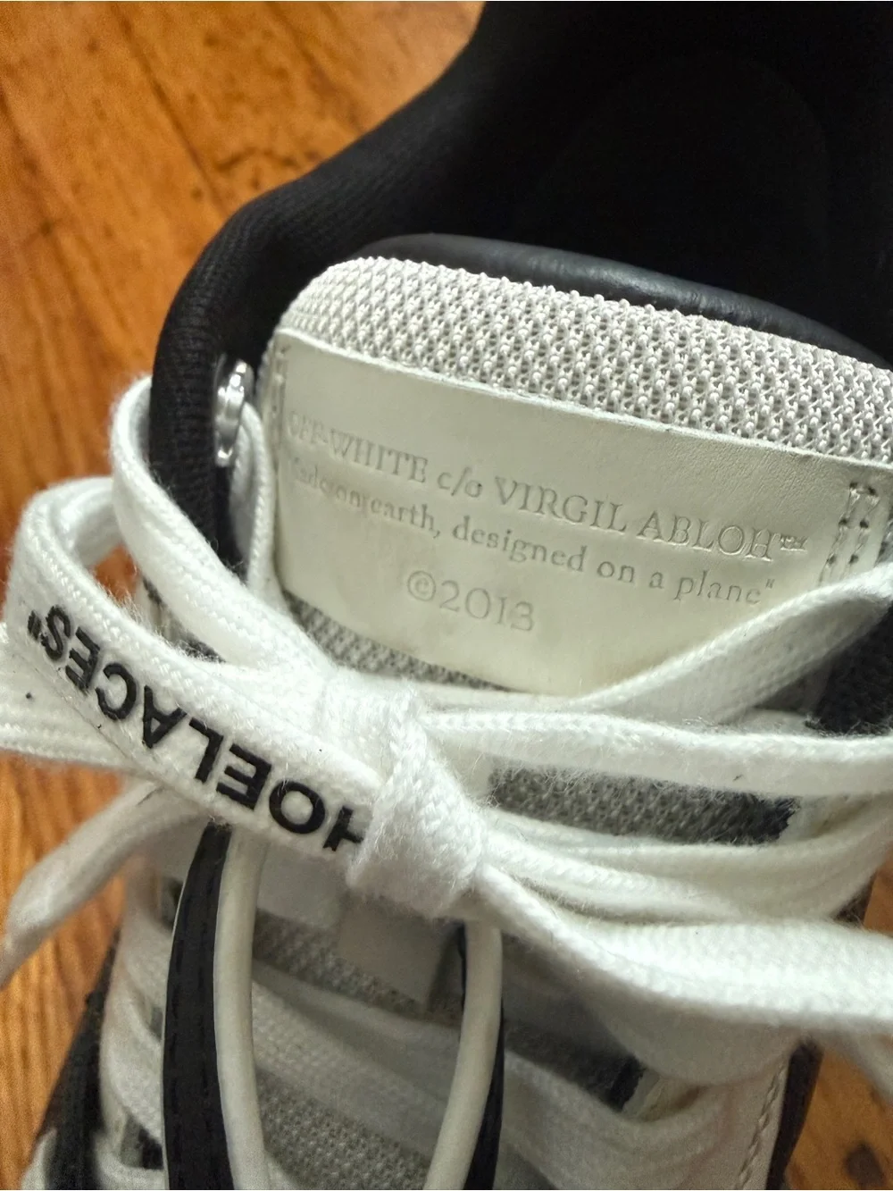 Off-White “Out of Office” Low Sneakers- White/Black Size EU 43